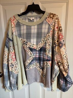 Oli & Hali Patchwork Star Pullover  in Neutrals and Dusty Blue